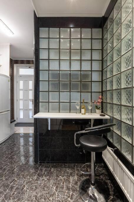 Stylish Central Budapest Apartment Exterior photo