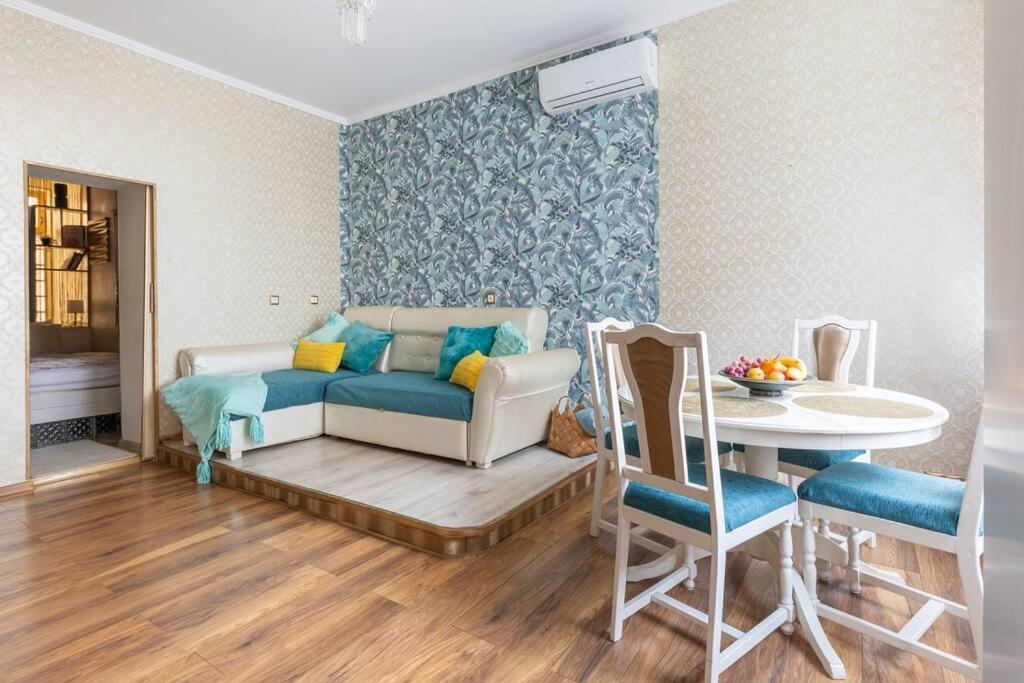 Stylish Central Budapest Apartment Exterior photo